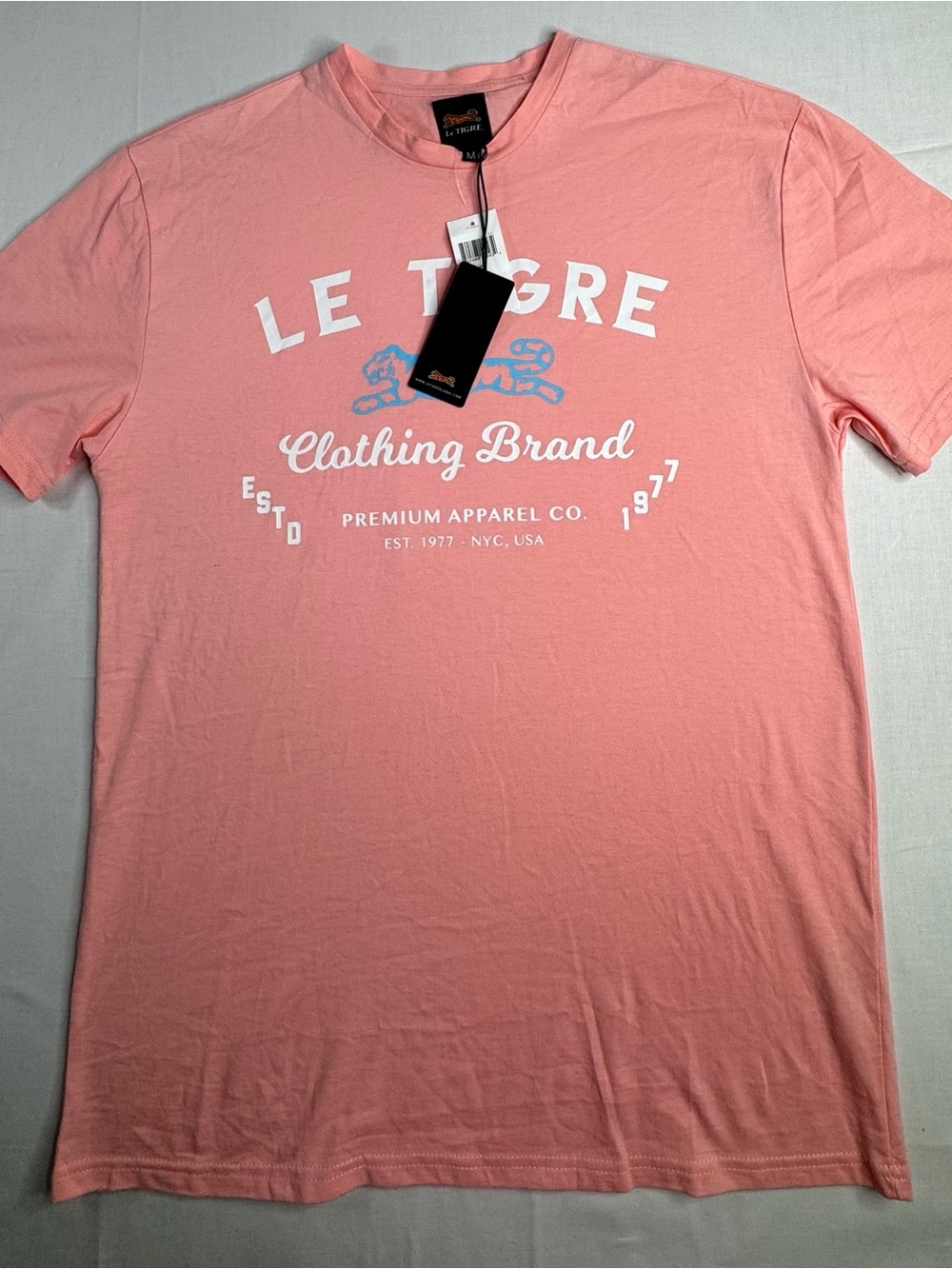 Le Tigre Men's Pink Graphic Tee - Classic Comfort